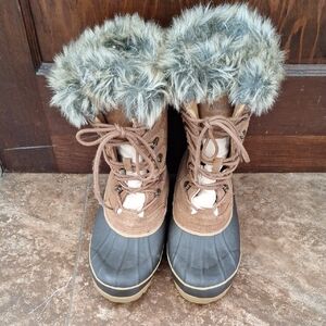 Khombu Brown and Black Fur-Trimmed Winter Boots